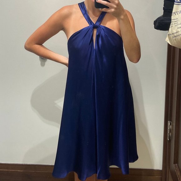 Dresses & Skirts - Banana Republic Belay Silk Mini Dress